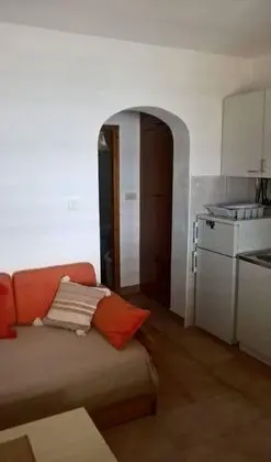 Apart Daire (Desa - 10 m from the beach - A2-Velik)