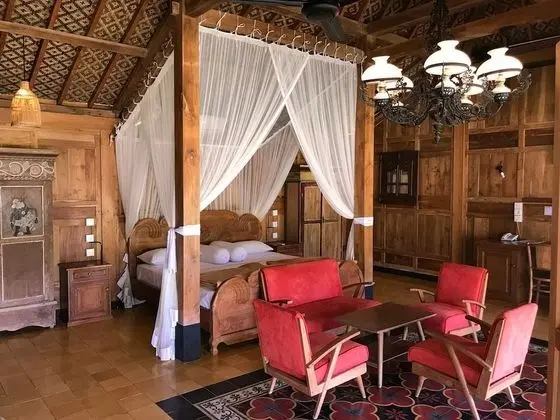 Deluxe Villa