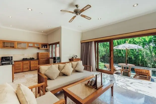 Luxury Villa, 2 Yatak Odası, Kişiye Özel Havuzlu, Bahçeli