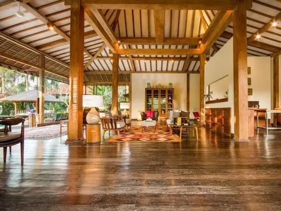 Superior Villa
