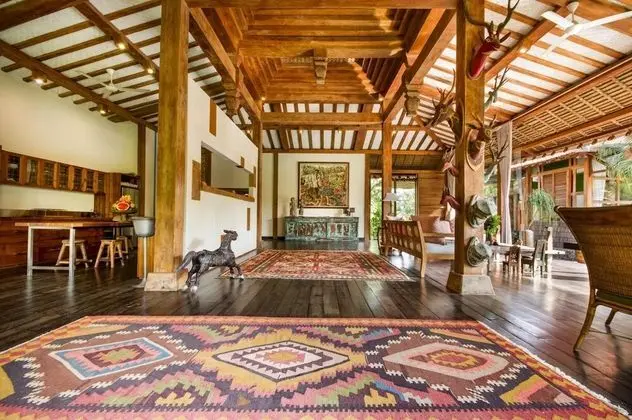 Villa, Sigara İçilebilir