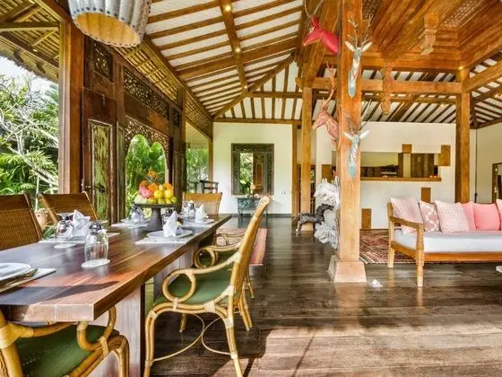 Superior Villa