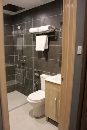 Stüdyo, 1 En Büyük (King) Boy Yatak