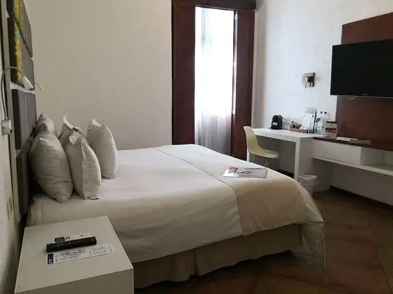 Junior Süit, 1 En Büyük (King) Boy Yatak