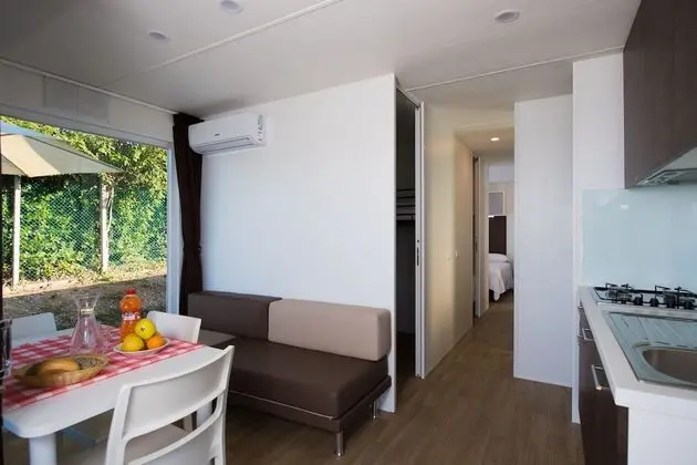 Exclusive Karavan, 3 Yatak Odası, Kısmi Göl Manzaralı (Pet Friendly)