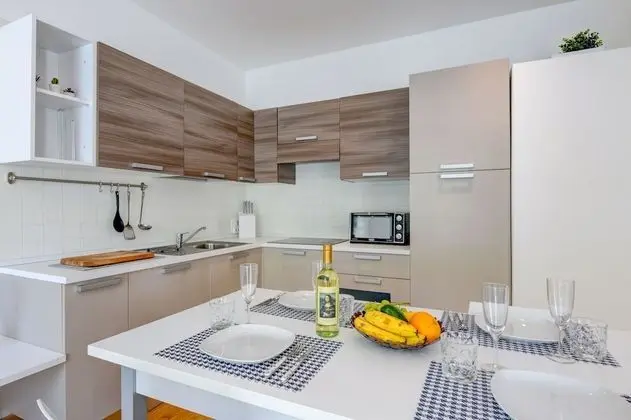 Deluxe Süit, 1 Yatak Odası, Havuz Kullanımı, Göl Kenarı