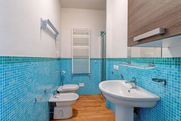 Deluxe Süit, 1 Yatak Odası, Havuz Kullanımı, Göl Kenarı