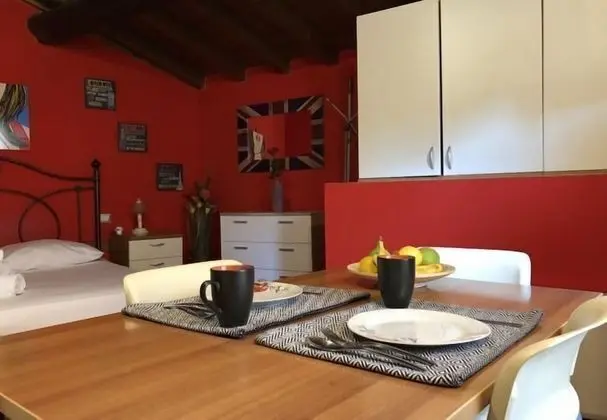 Basic Stüdyo, 1 Büyük (Queen) Boy Yatak, Küçük Mutfak, Kule