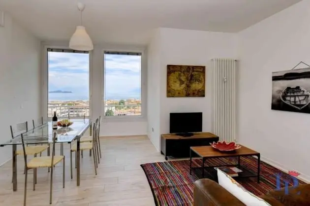 Apart Daire, 2 Yatak Odası, Göl Manzaralı
