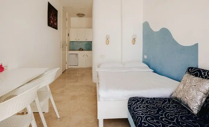 Panoramic Tek Büyük Yataklı Oda (Double room with Pyramids view)