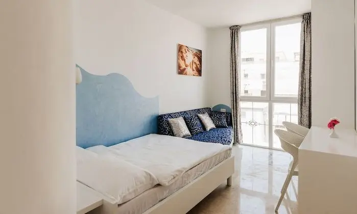 Panoramic Tek Büyük Yataklı Oda (Double room with Pyramids view)