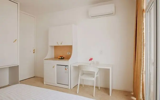 Panoramic Tek Büyük Yataklı Oda (Double room with Pyramids view)