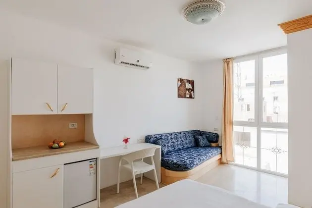 Panoramic Üç Kişilik Oda (2 + 1 room with Pyramids view)