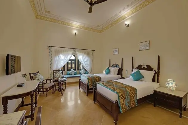 Super Deluxe Room