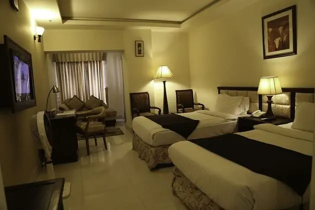 Standard Tek Büyük Yataklı Oda