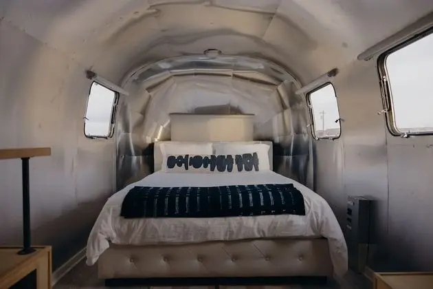 Prismatic Airstream