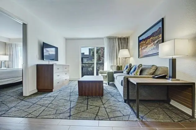 Suit One Bedroom