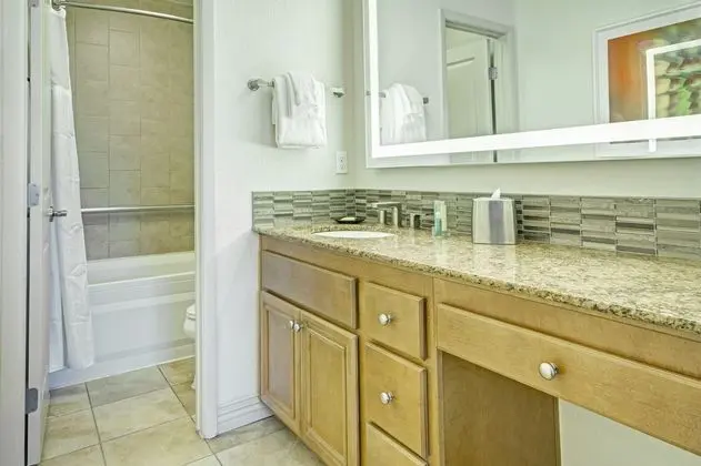 Suit One Bedroom