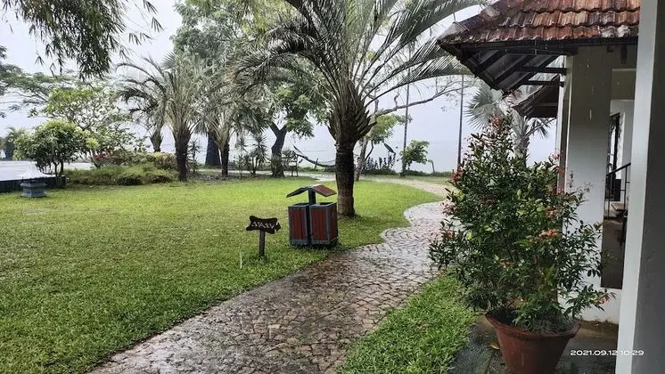 Oda, Göl Manzaralı