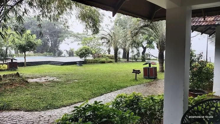 Oda, Göl Manzaralı