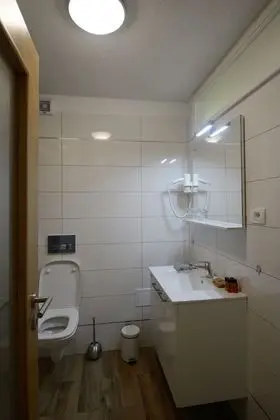 Standard Tek Büyük veya İki Ayrı Yataklı Oda, 1 Çift Kişilik Yatak, Özel Banyo