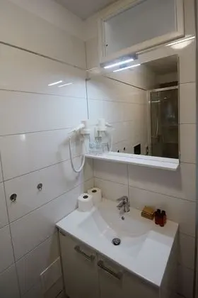 Standard Tek Büyük veya İki Ayrı Yataklı Oda, 1 Çift Kişilik Yatak, Özel Banyo