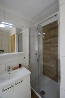 Superior Tek Büyük veya İki Ayrı Yataklı Oda, 1 Çift Kişilik Yatak, Özel Banyo, Köşe