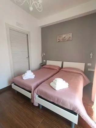 Standard Tek Büyük veya İki Ayrı Yataklı Oda