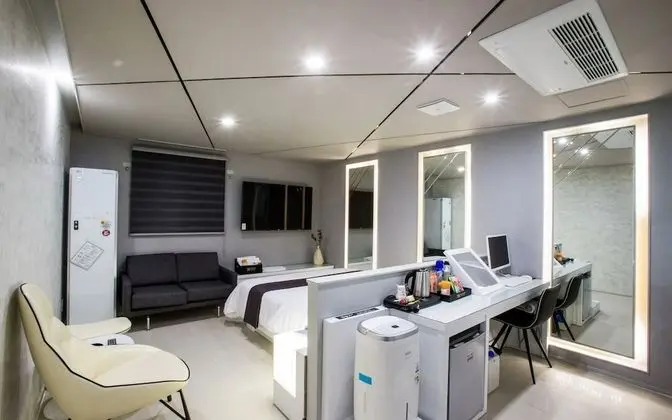 Oda (Deluxe (Room Random Assignment Styler)