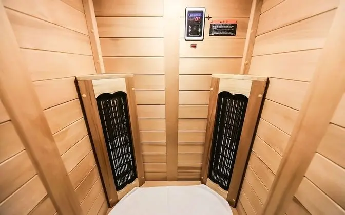 Oda (Dry Sauna Room (Room Random Assignmen)