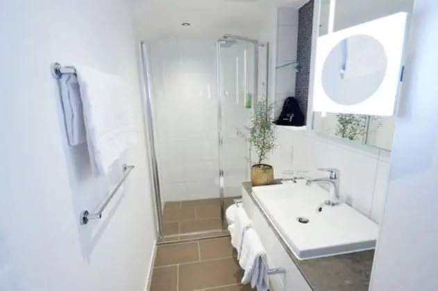 Comfort Tek Büyük Yataklı Oda