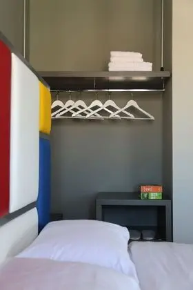 Üç Kişilik Oda, Balkon, Bahçe Manzaralı