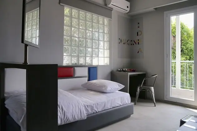 Üç Kişilik Oda, Balkon, Bahçe Manzaralı