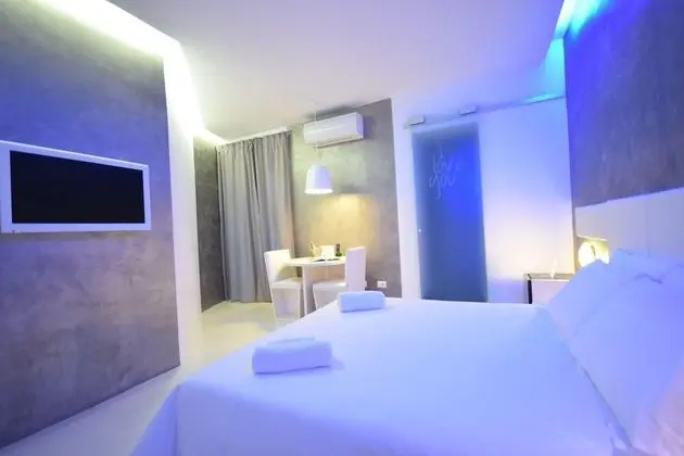 Luxury Tek Büyük Yataklı Oda