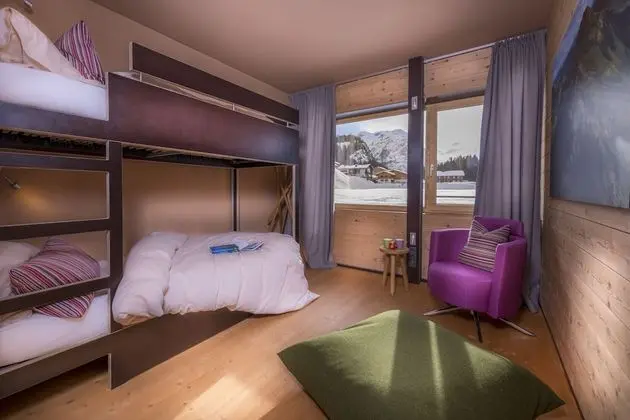 Luxury Chalet Red