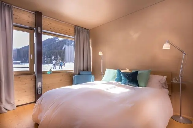 Luxury Chalet Red