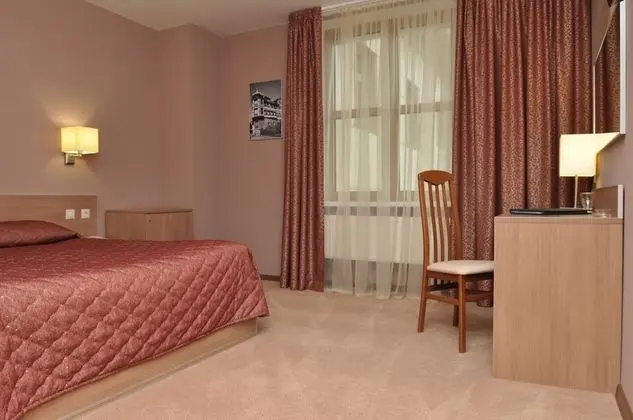 Comfort Tek Büyük Yataklı Oda