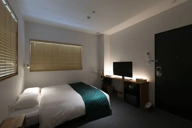 Design Tek Büyük Yataklı Oda, Sigara İçilmez