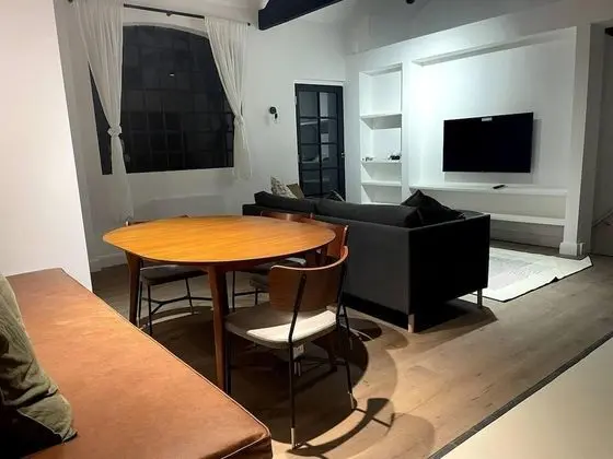 Apart Daire, 1 Büyük (Queen) Boy Yatak ve Çekyat