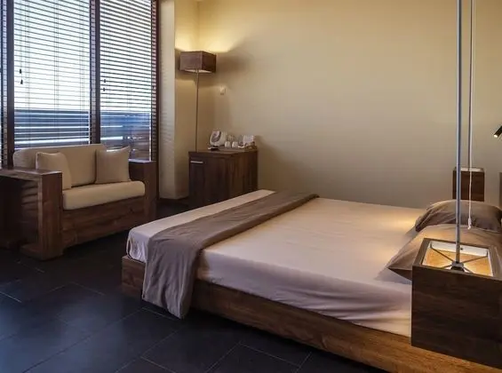 Tek Büyük Yataklı Oda, Balkon, Deniz Manzaralı