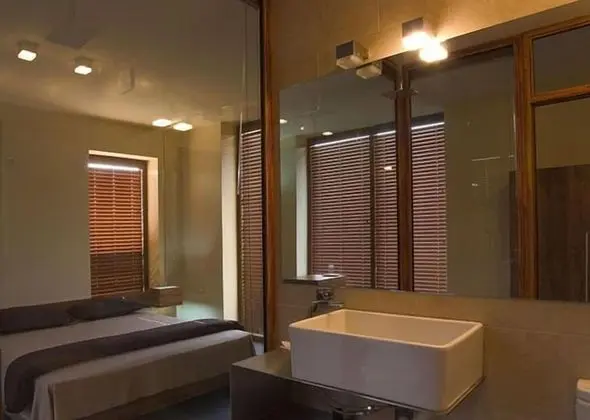 Tek Büyük Yataklı Oda, Balkon, Deniz Manzaralı
