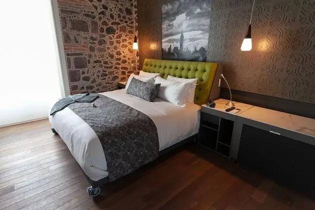Romantic Süit, 1 En Büyük (King) Boy Yatak, Balkon, Şehir Manzaralı