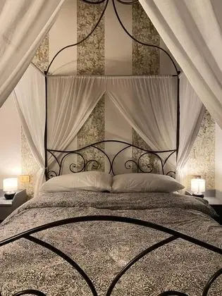 Ev, 1 En Büyük (King) Boy Yatak ve Çekyat