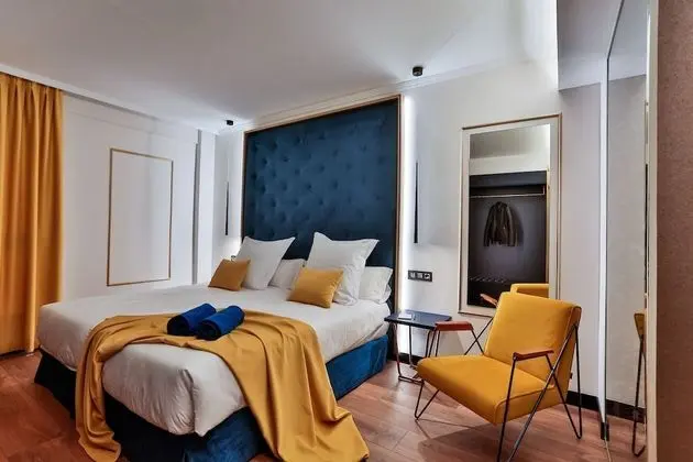 Deluxe İki Ayrı Yataklı Oda (1adult+1child)