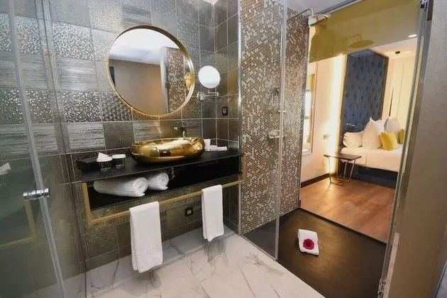 Deluxe İki Ayrı Yataklı Oda (2adults+1child)