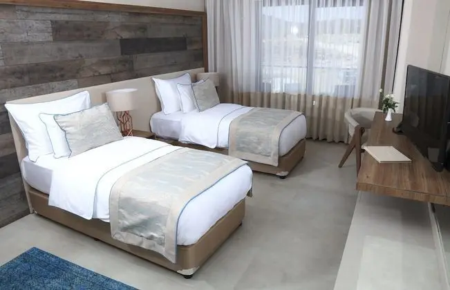 Deluxe Double Room, Garden View