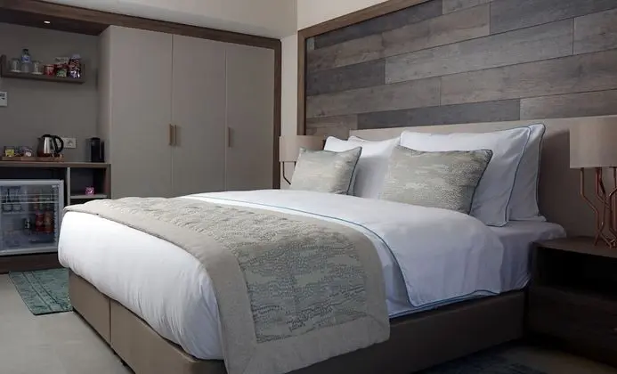 Deluxe Double Room, Partial Sea View