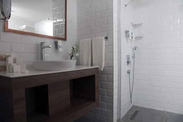 Deluxe Tek Büyük Yataklı Oda, Deniz Manzaralı