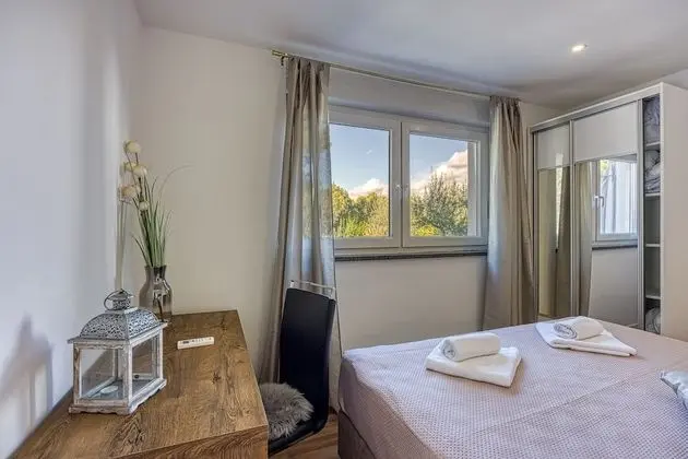 Family Ev, Birden Çok Yatak, Bahçeli (Design Pool Villa Franko)