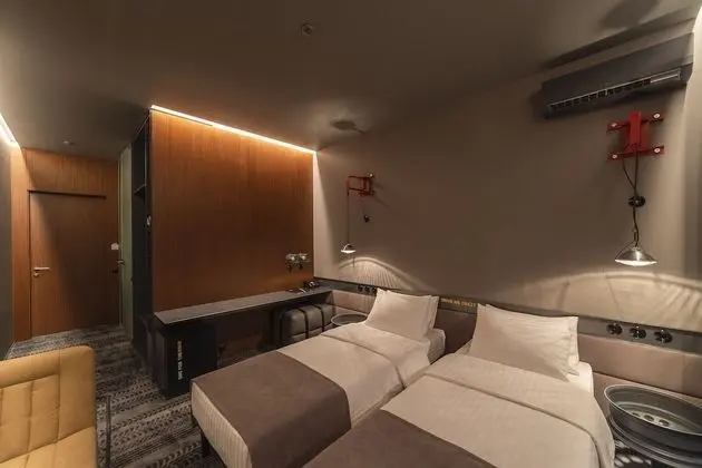 İki Ayrı Yataklı Oda